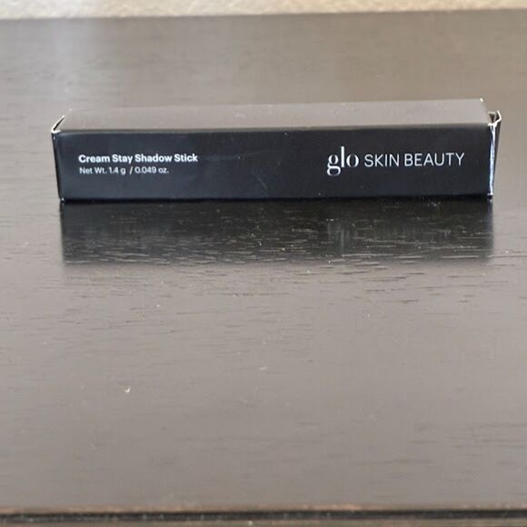 Glo Skin Beauty Cream Stay Shadow Stick (Keepsake) Eyeshadow & Lip Liner - Picture 1 of 4